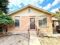 Building Photo - 4545 Hoeneke Dr