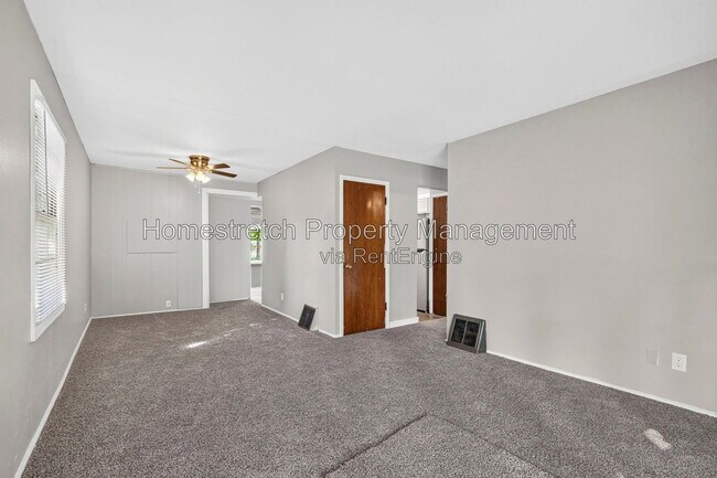 Building Photo - 161 Cameron Rd