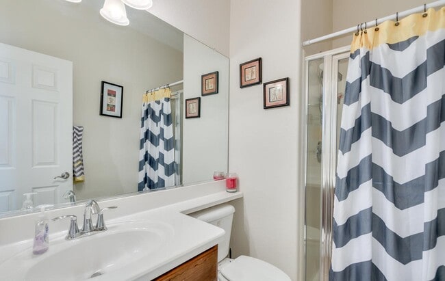 Building Photo - 14586 W Port Au Prince Ln