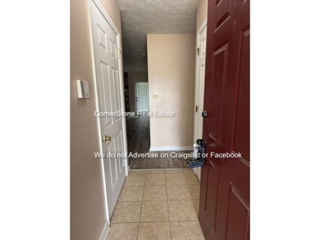 Building Photo - 629 Torhunta Dr