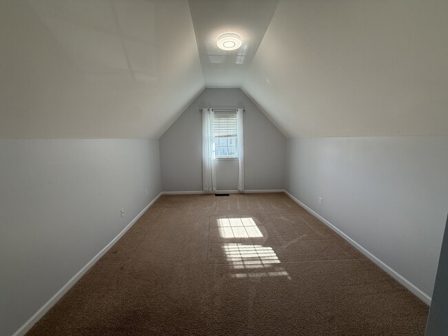 Building Photo - 505 Sweet Laurel Ln