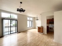 Building Photo - 10 Brownfield Ln