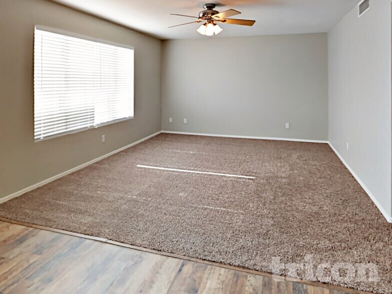 Building Photo - 6341 W Watkins St