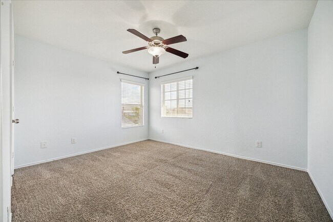 Building Photo - 5307 Little Jasmine Way