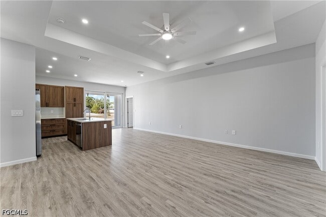 Building Photo - 4730 NW 38th Pl