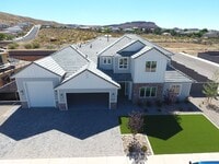 Building Photo - Stunning 5 Bedroom Home with Premium Upgrades Throughout