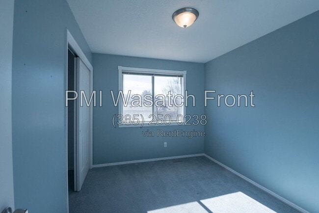 Building Photo - 794 E Savannah Ct