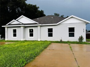Building Photo - 1810 Dunbar St