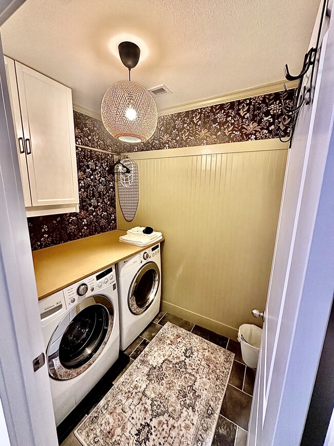 Building Photo - 273 Neals Landing Rd