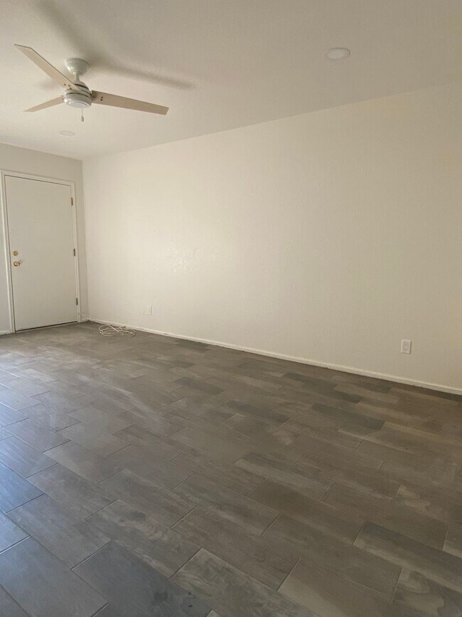 Building Photo - Mesa 1 bedroom rental