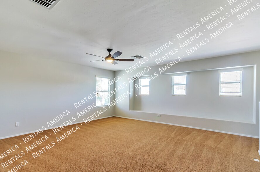 Building Photo - 4816 E Starpoint St