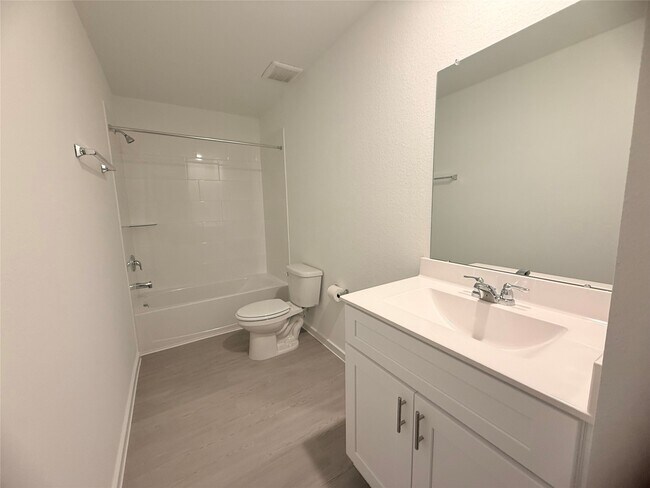 Building Photo - 24657 Monarch Forest Dr