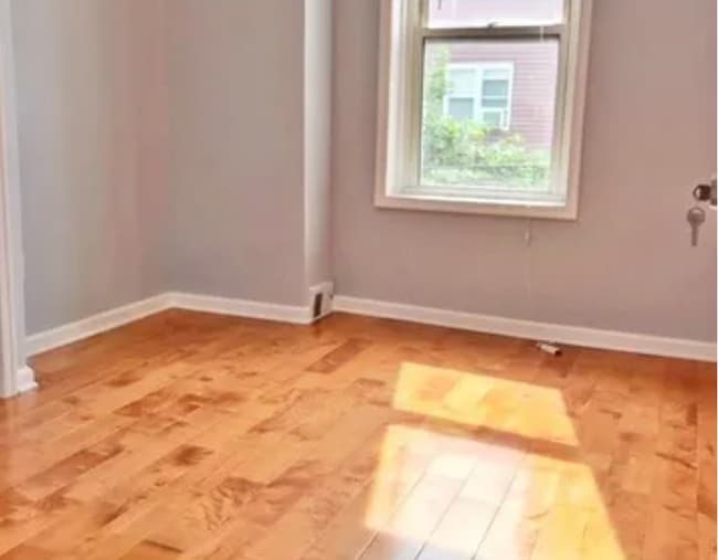 Building Photo - 413 W Porter St