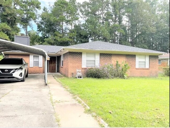 Primary Photo - 510 Heritage Dr