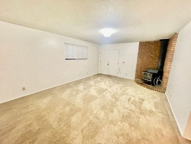 Building Photo - 3-BR Basement Duplex in Santa Clara