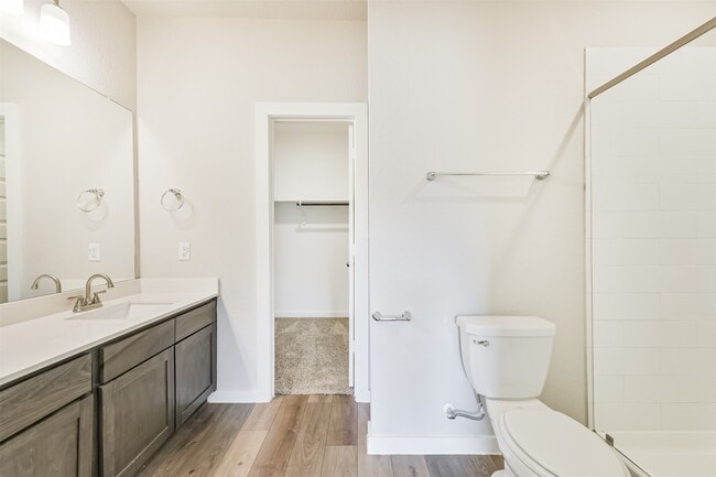 Building Photo - 25109 Pacific Wren Dr