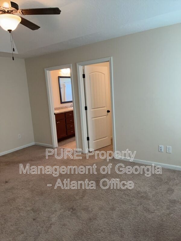 Building Photo - 1650 Tralee Ct