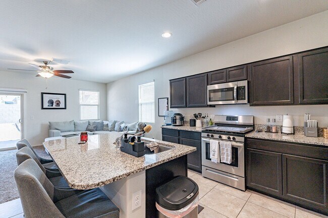 Building Photo - Serene 3-Bedroom 2-Bath 3 Car Garage Retre...