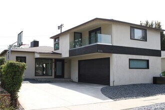 Building Photo - 11336 Montana Ave