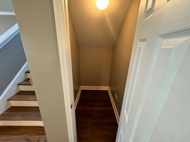 Building Photo - 3BR/2.5BA For Rent