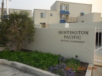 Building Photo - 711 Pacific Coast Hwy