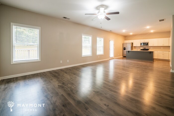 Building Photo - 133 Lindsey Dr