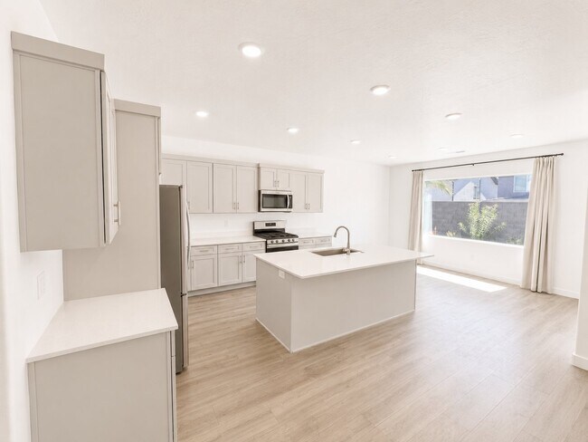 Building Photo - 1671 Cedar Mesa Dr
