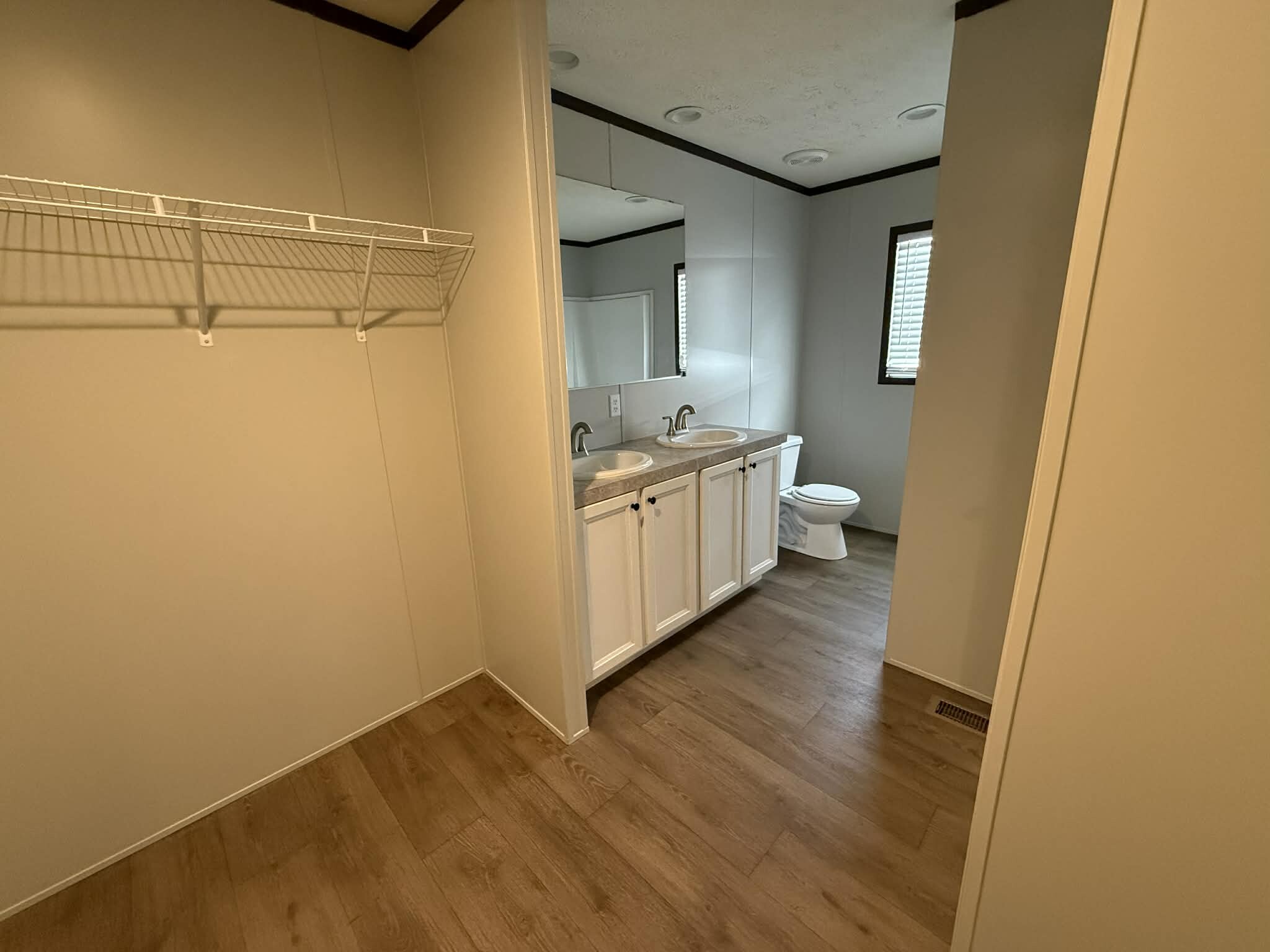 Building Photo - 114 Shady Grove Dr