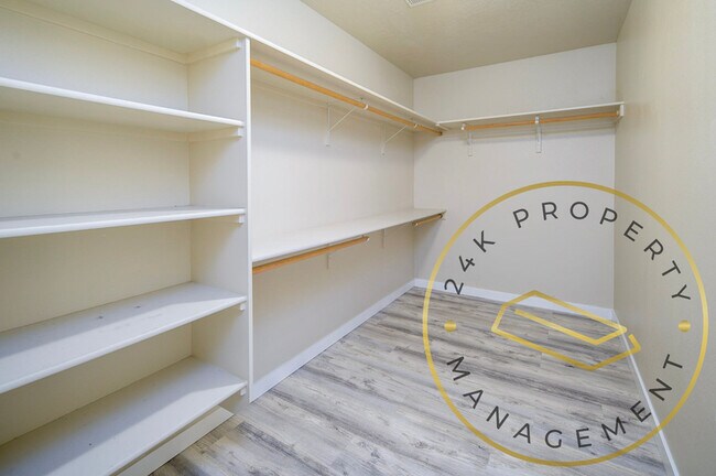 Building Photo - 12138 W Havencrest Dr