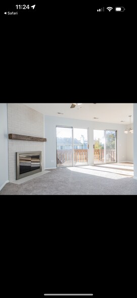 Building Photo - 681 Thorntree Ct