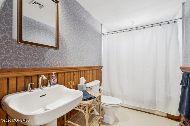 Building Photo - 50 Osborne Ave