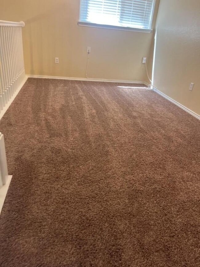 Building Photo - 6302 Meadowmere Ln