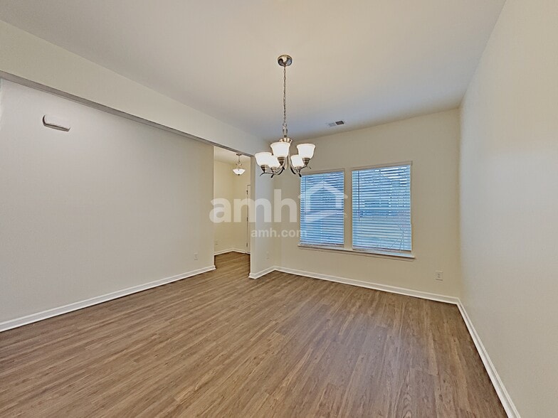 Building Photo - 299 Ivy Brook Dr