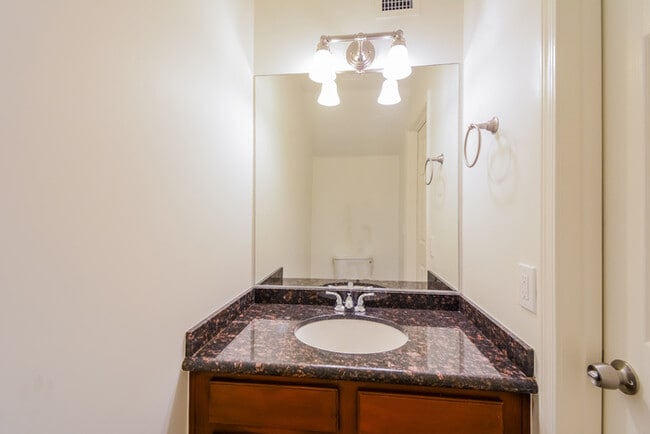 Building Photo - 4955 W Oraibi Dr
