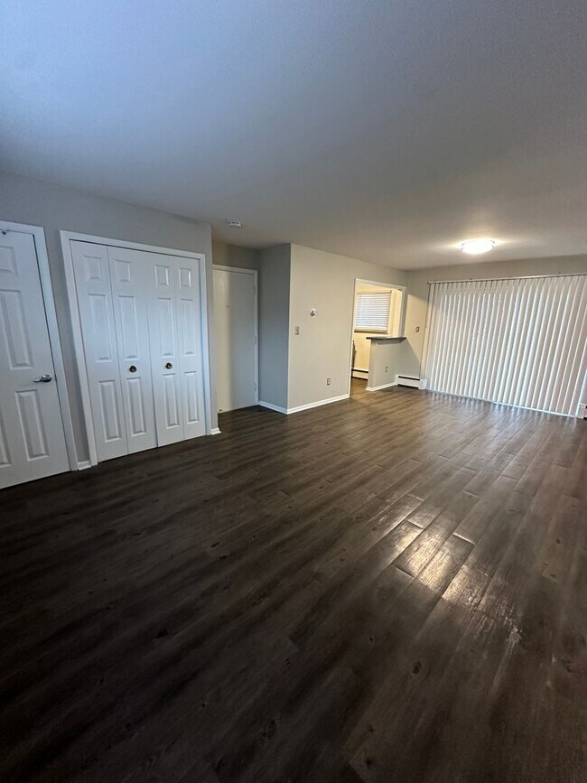 Interior Photo - Sunrise Utica