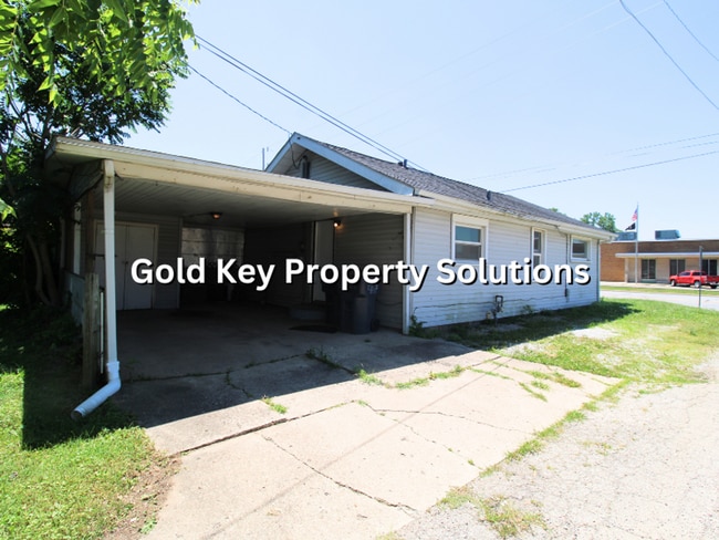 Building Photo - Attractive 2 BR 1 BA House with Carport and Nearby Restaurants (SECTION 8 APPROVED)