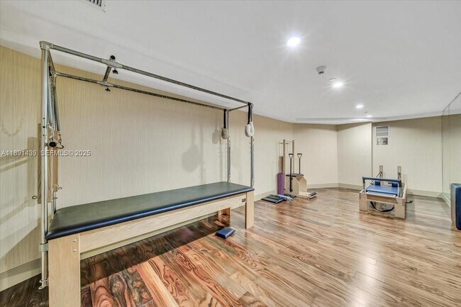 Building Photo - 50 Biscayne Blvd