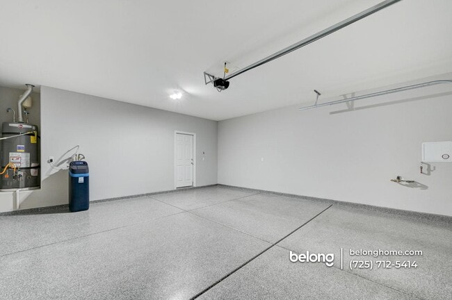 Building Photo - 653 Timberfalls Ln