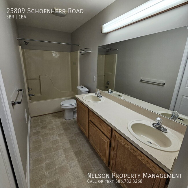 Building Photo - 25809 Schoenherr Rd