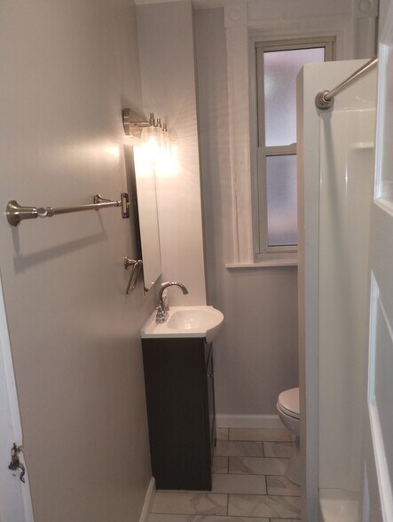Building Photo - 4354 Laclede Ave