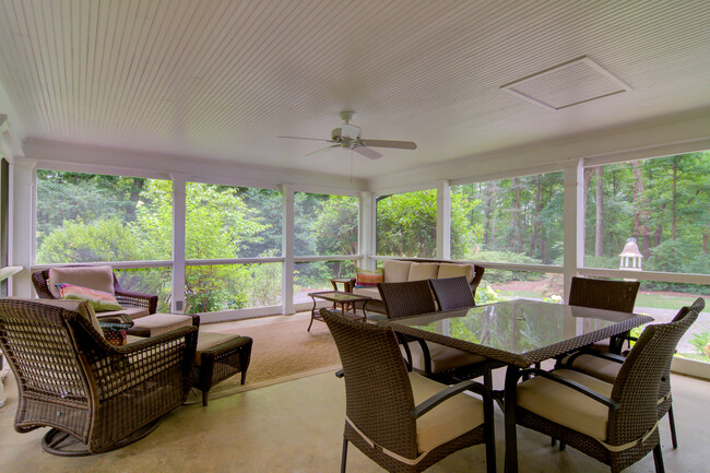 Building Photo - 4520 Vickrey Chapel Rd N