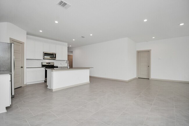 Building Photo - 7731 Suffolk Vly Ln