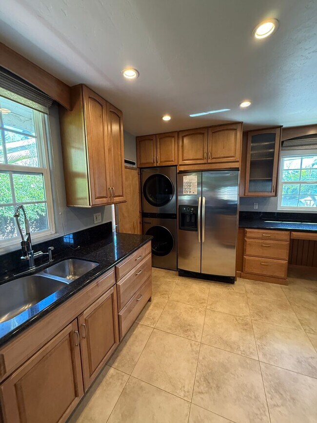 Building Photo - 3BD 2BA House in Kearny Mesa