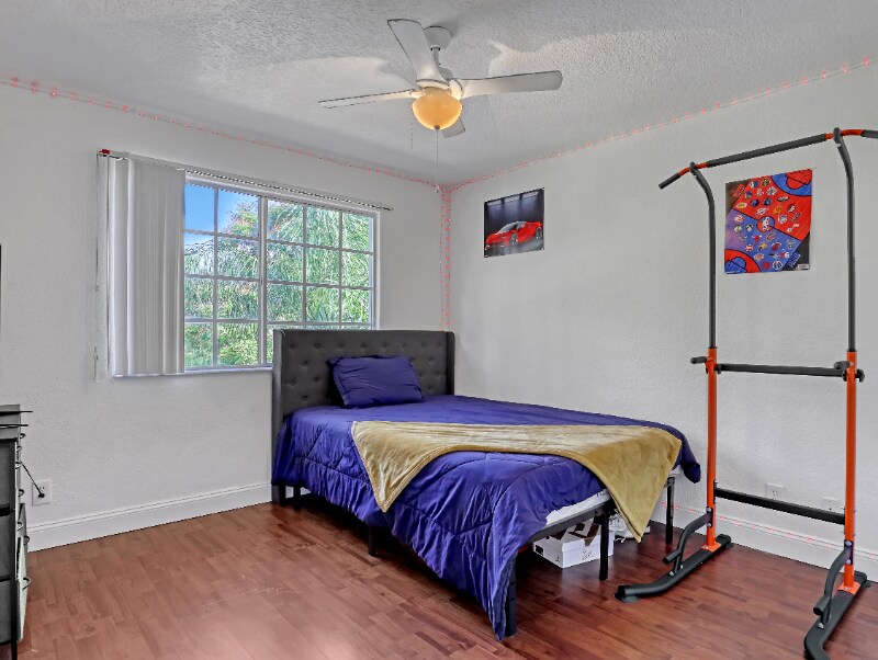 Building Photo - 681 Imperial Lake Rd