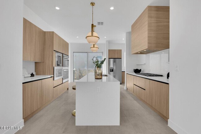 Building Photo - 12741 PERSISTENCE