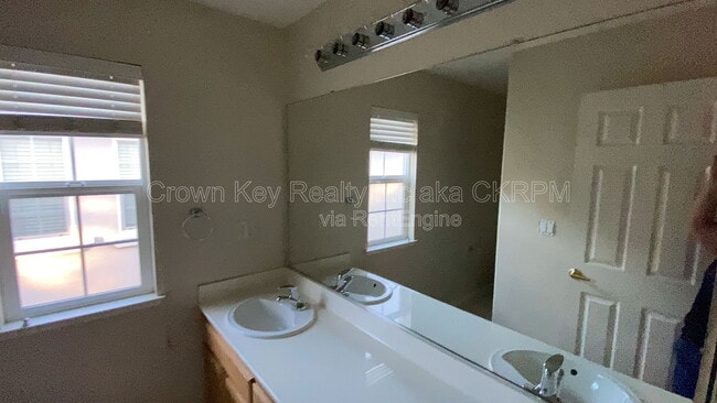 Building Photo - 4685 Dandelion Loop