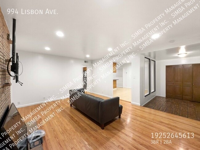 Building Photo - 994 Lisbon Ave