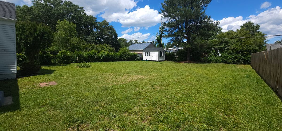 Building Photo - 1711 Betty Ln