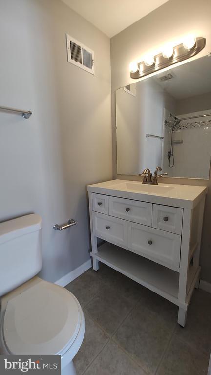 Building Photo - 3 Jack Pine Pl