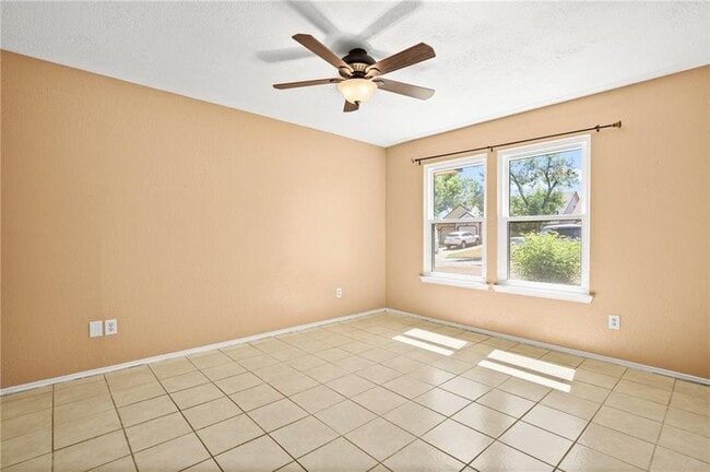 Building Photo - 1134 Orchard Park Cir